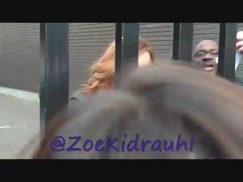 Demi Lovato Meeting Fans At Daybreak London 1279 Demi Lovato Meeting Fans At Daybreak London 1279