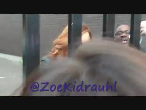 Demi Lovato Meeting Fans At Daybreak London 1280 Demi Lovato Meeting Fans At Daybreak London 1280