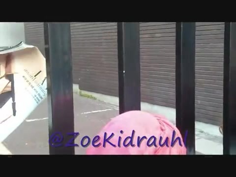 Demi Lovato Meeting Fans At Daybreak London 1588 - Demilush - Meeting Fans At Daybreak London Part oo3