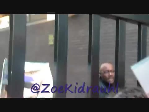 Demi Lovato Meeting Fans At Daybreak London 1719
