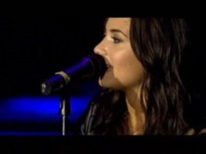 Demi - Lovato - Dont - Forget - Live - At - Wembley - Arena (34)