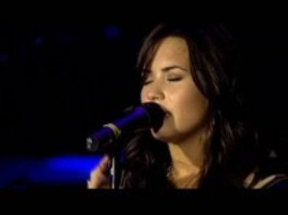 Demi - Lovato - Dont - Forget - Live - At - Wembley - Arena (6)