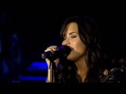 Demi - Lovato - Dont - Forget - Live - At - Wembley - Arena (537)
