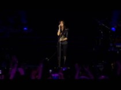 Demi - Lovato - Dont - Forget - Live - At - Wembley - Arena (973)