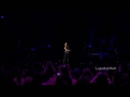 Demi - Lovato - Dont - Forget - Live - At - Wembley - Arena (995)