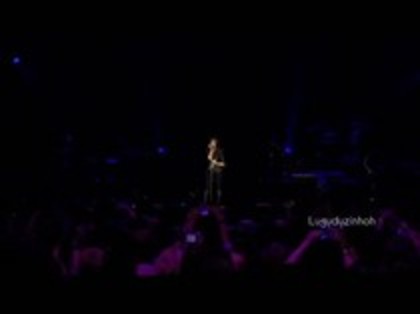 Demi - Lovato - Dont - Forget - Live - At - Wembley - Arena (996)