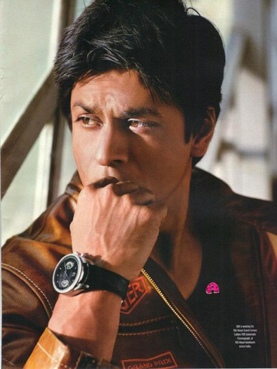 430261_242259329184694_132307440179884_505340_592445900_n - x-Shahrukh Khan