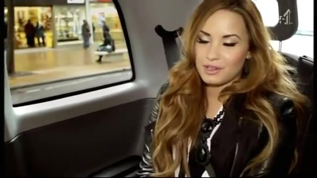 Interview KOKO POP (506) - Demi - KOKO POP Interview Part oo1