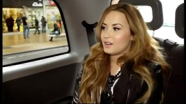 Interview KOKO POP (550) - Demi - KOKO POP Interview Part oo1