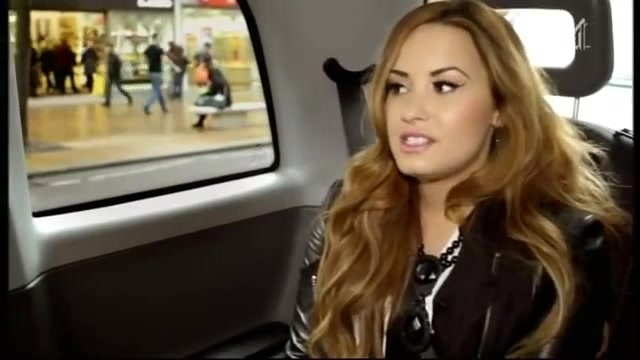 Interview KOKO POP (573) - Demi - KOKO POP Interview Part oo1