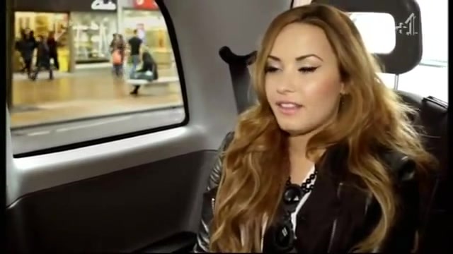 Interview KOKO POP (600) - Demi - KOKO POP Interview Part oo1