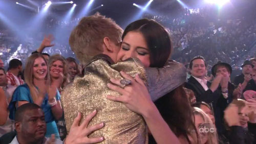 D: Multumesc :] ..pt tot! [hug]