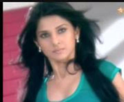 485696_183827591734925_100003230574883_293278_878601907_a - jennifer winget 2