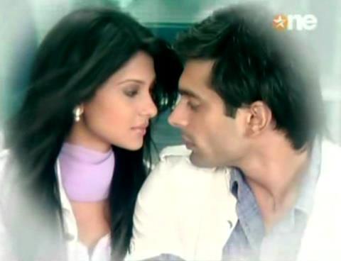 535715_181434718640879_100003230574883_287259_1581838870_n - jennifer winget 2