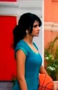 540718_181453978638953_100003230574883_287317_736229304_n - jennifer winget 2