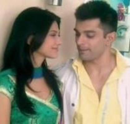 559458_181453301972354_100003230574883_287306_239324907_n - jennifer winget 2