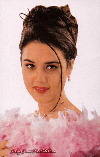  - Preity Zinta 01