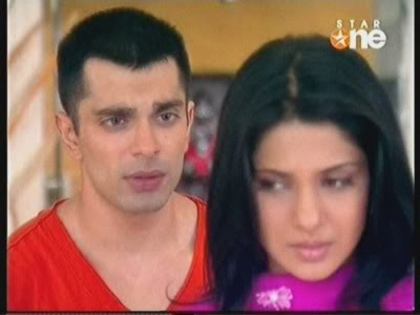 19Aug_13 - jennifer winget 2