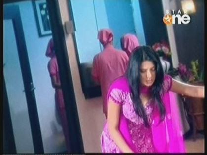 19Aug_31 - jennifer winget 2