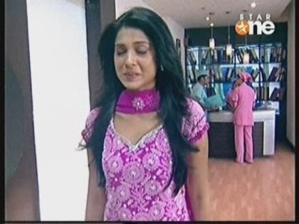 19Aug_33 - jennifer winget 2