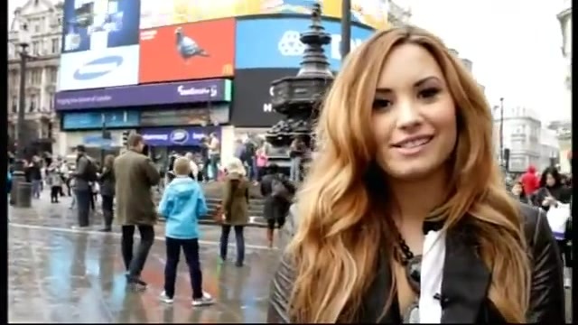Interview KOKO POP (5045) - Demi - KOKO POP Interview Part o10