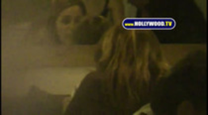 Demilush And Miley Spotted Having Dinner Together At Gindi Thai (26)