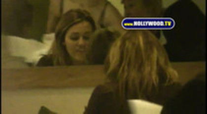 Demilush And Miley Spotted Having Dinner Together At Gindi Thai (33) Demilush And Miley Spotted Having Dinner Together At Gindi Thai (33)