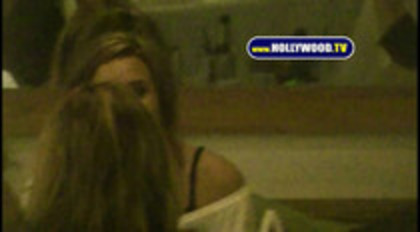 Demilush And Miley Spotted Having Dinner Together At Gindi Thai (2) Demilush And Miley Spotted Having Dinner Together At Gindi Thai (2)