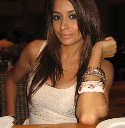 224709_197597770283679_181391068571016_516170_647119_n - Madhura Naik