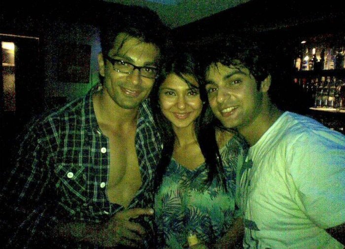 215393_115133385235617_113738085375147_141375_1484269_n