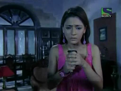 3c55b56223914cfed80a_65 - sara khan in aahhat on sonny tv