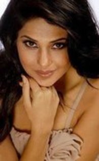 69197392_CCOMDXN3 - jennifer winget 3