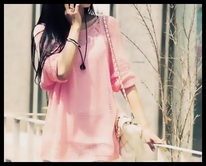 Dupa o ora cu ``ala micu`` , Sophie pleca sa se intalneasca cu Jake. - 7_I am not who do you think i am