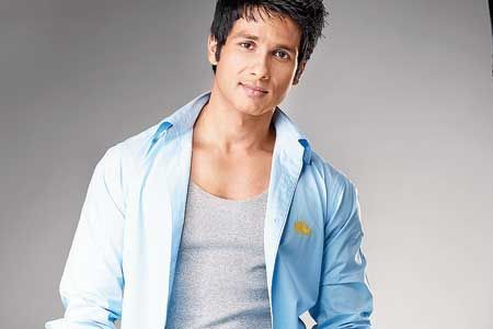 Eu sunt Sameer..dar imi puteti spune Sam..