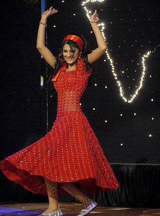 269081_185329941526888_169627943097088_508381_1687437_n