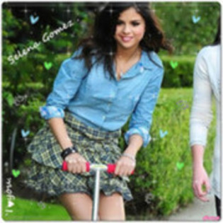 43678372_VDMAREMLY[1] - Selena Gomez