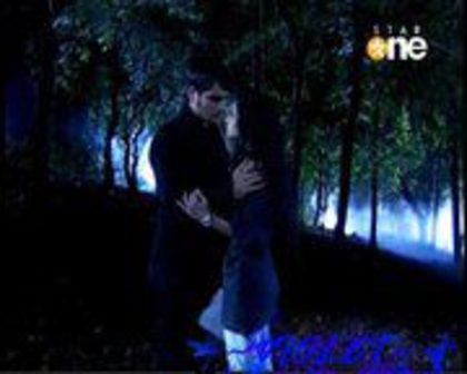 404284_241278169291789_100002288247617_560694_351675466_n - I Love You PKYEK