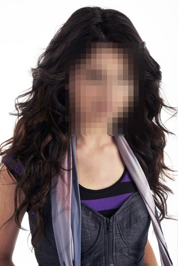 18.Selena Gomez - Ghiceste vedeta