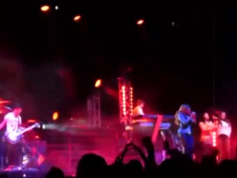 Demi Give Your Heart A Break In Panama (39)