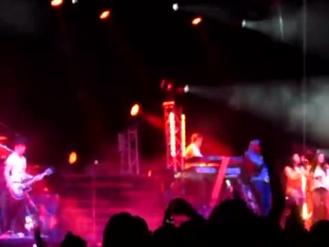 Demi Give Your Heart A Break In Panama (49)