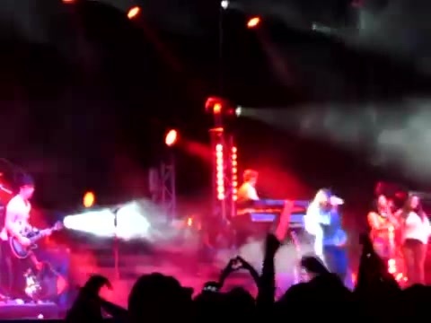 Demi Give Your Heart A Break In Panama (57)