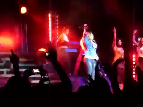 Demi Give Your Heart A Break In Panama (155)