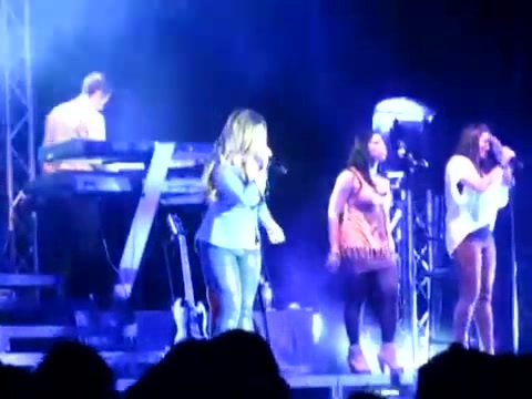 Demi Give Your Heart A Break In Panama (266) Demi Give Your Heart A Break In Panama (266)