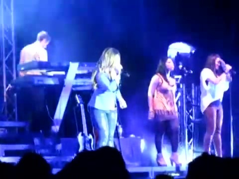 Demi Give Your Heart A Break In Panama (267) Demi Give Your Heart A Break In Panama (267)