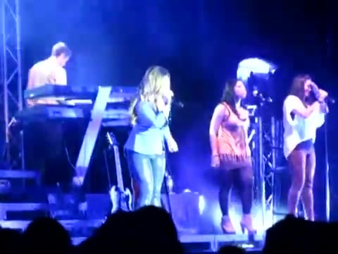 Demi Give Your Heart A Break In Panama (268) Demi Give Your Heart A Break In Panama (268)