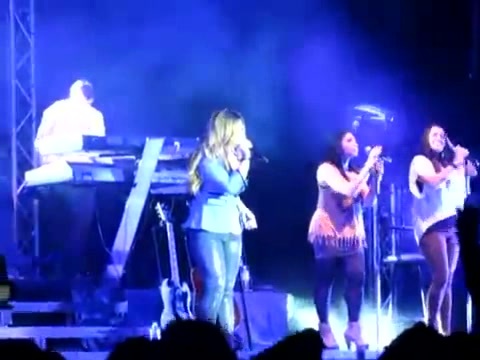 Demi Give Your Heart A Break In Panama (291) Demi Give Your Heart A Break In Panama (291)