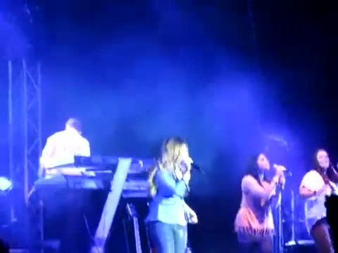 Demi Give Your Heart A Break In Panama (301) Demi Give Your Heart A Break In Panama (301)