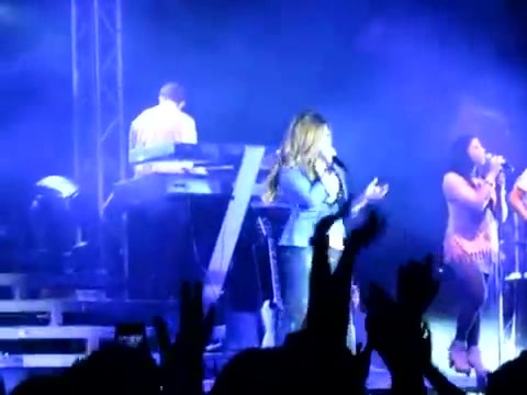 Demi Give Your Heart A Break In Panama (327) Demi Give Your Heart A Break In Panama (327)