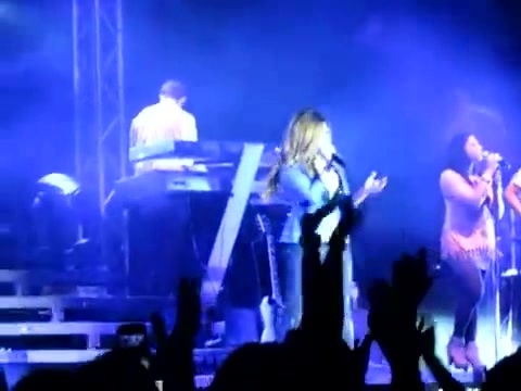 Demi Give Your Heart A Break In Panama (328) Demi Give Your Heart A Break In Panama (328)