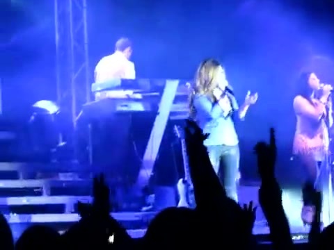 Demi Give Your Heart A Break In Panama (333) Demi Give Your Heart A Break In Panama (333)